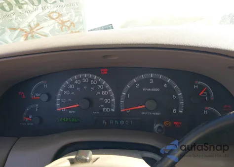 2003 Ford F-150 Lariat/Xlt from USA, damaged, VIN 1FTRW08L23KD35659